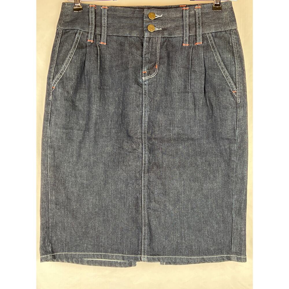 Banana Republic Denim Skirt, Size 6